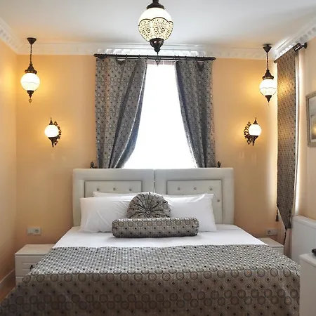 公寓式酒店 Corner Taksim 3*