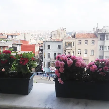 Corner Taksim Aparthotel Istanboel