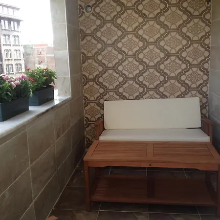 Corner Taksim Aparthotel