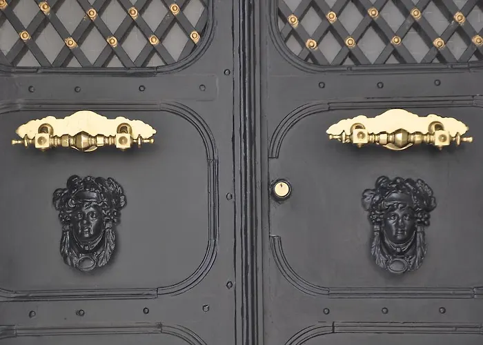 Corner Taksim Aparthotel 3*