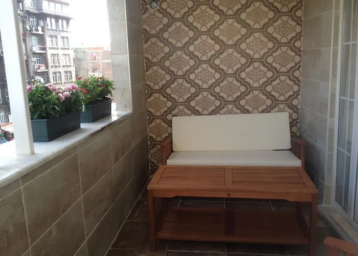 Corner Taksim Aparthotel