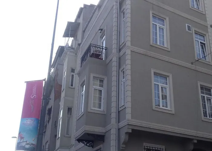 Corner Taksim 아파트호텔